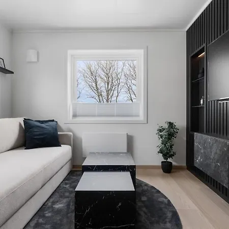 Elegant Midt I