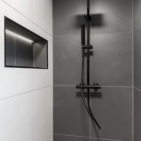 Elegant Midt I 波多